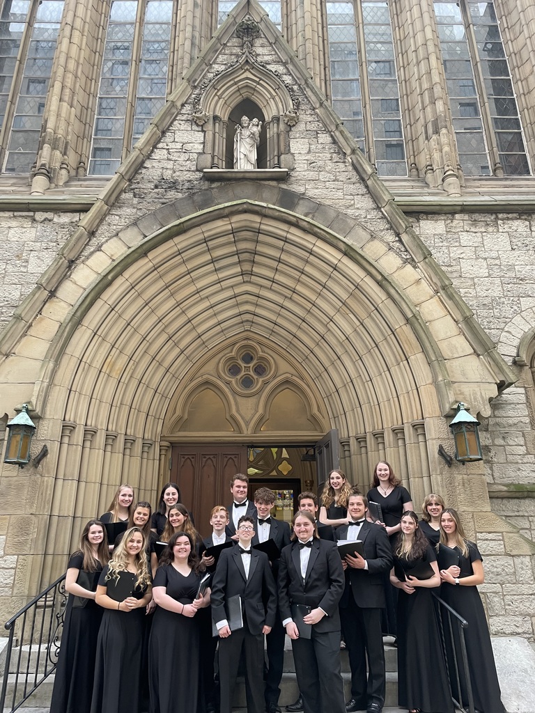 The SHS Chamber Choir stands out front of St. Joseph's Cathedral.